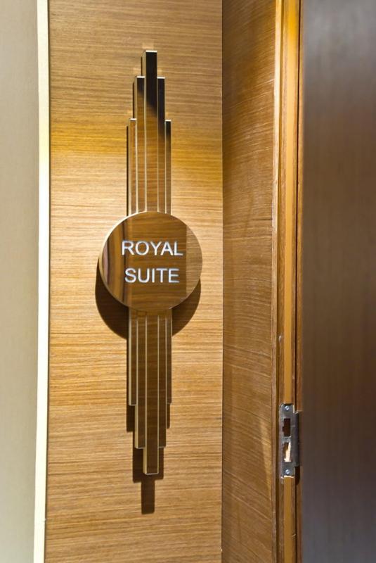 Presidential Suite