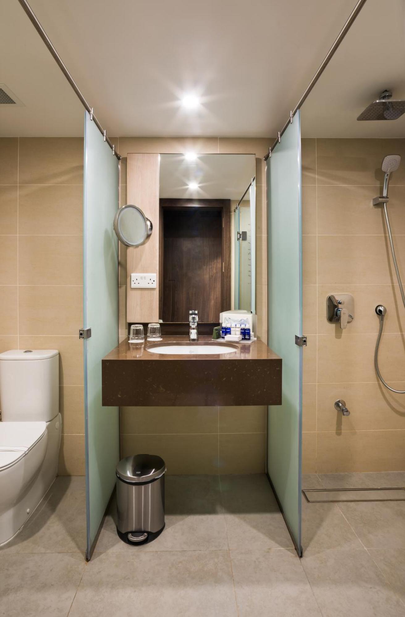 Superior Quadruple Room,1265081788:JPEG