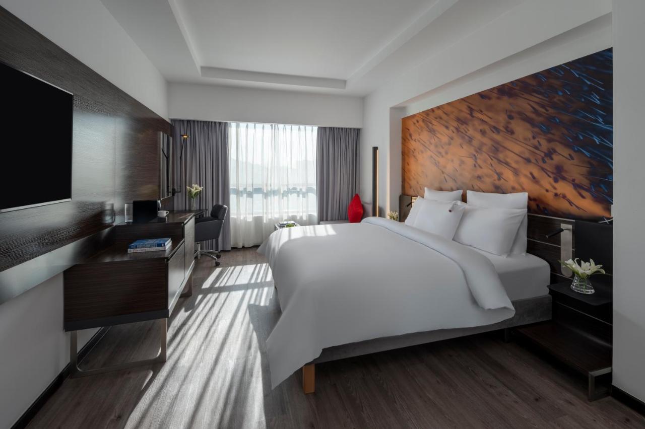 Superior Room 1 King-size Bed