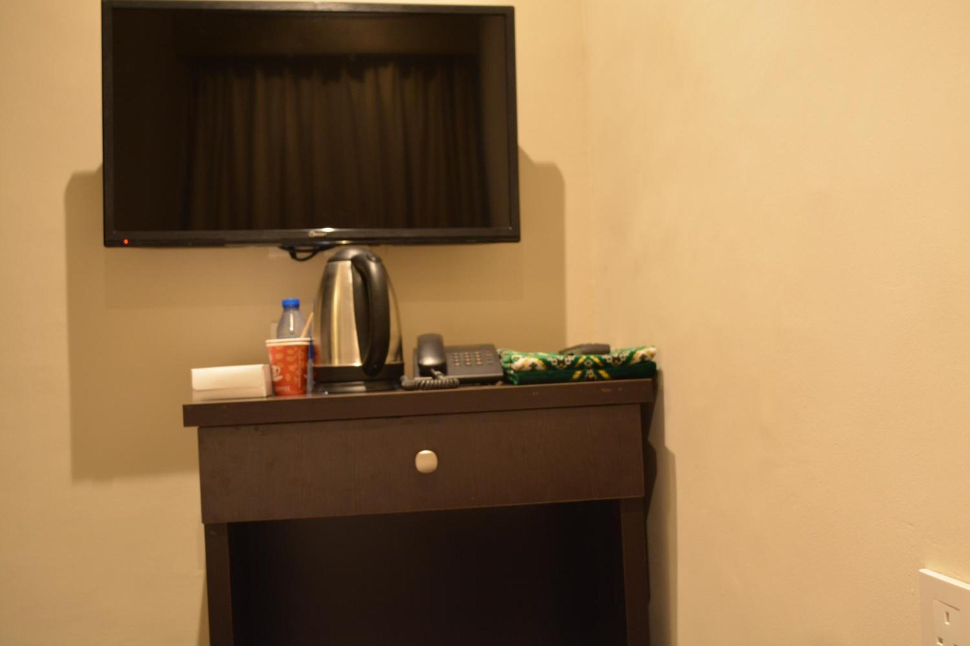 Deluxe Single Room