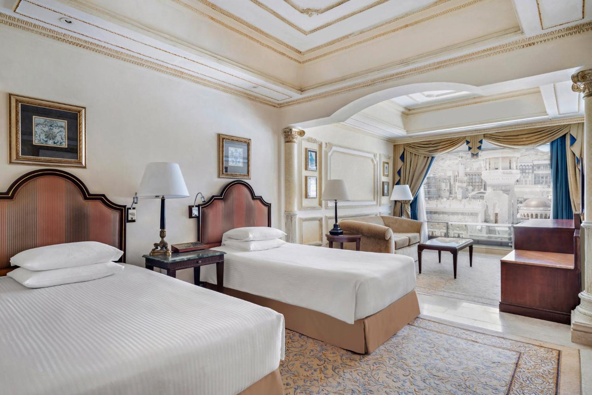 Deluxe Twin Room Haram View