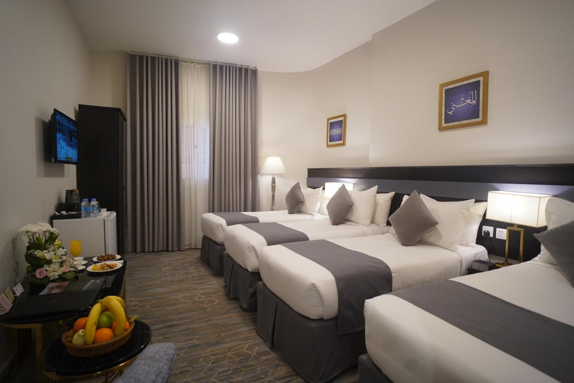 Standard Quadruple Room