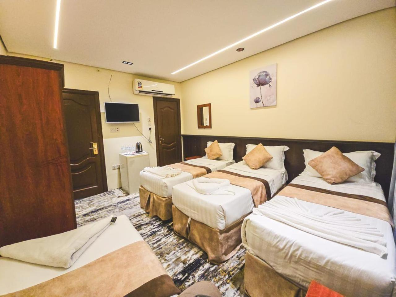Economy Quadruple Room