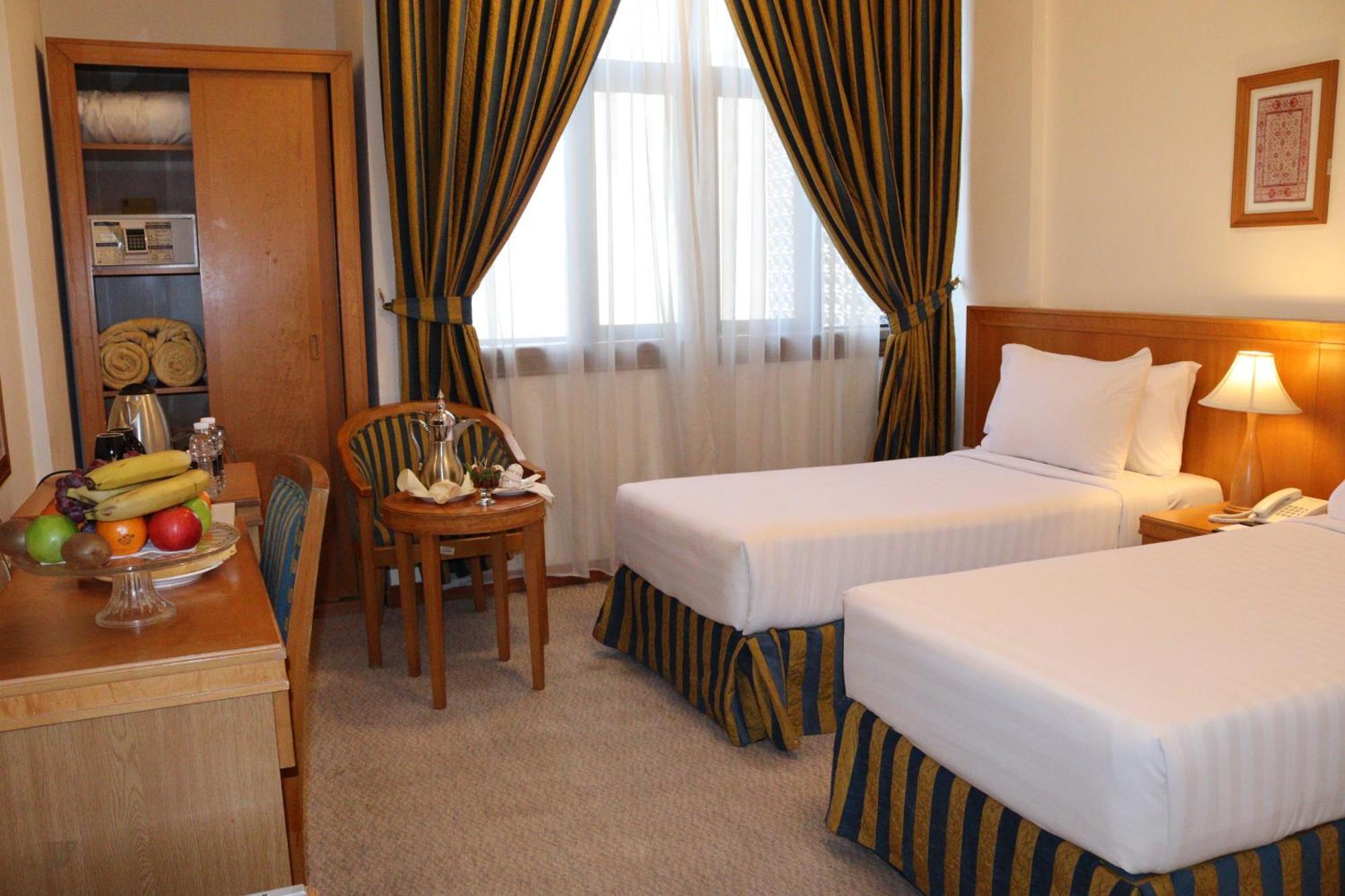 Twin Room,1653536201:JPEG