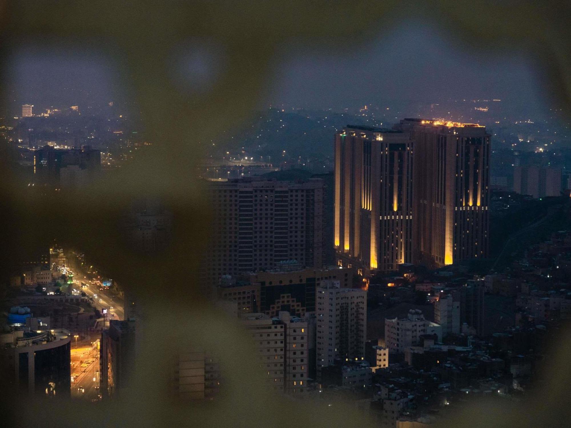 Classic Twin Room City View