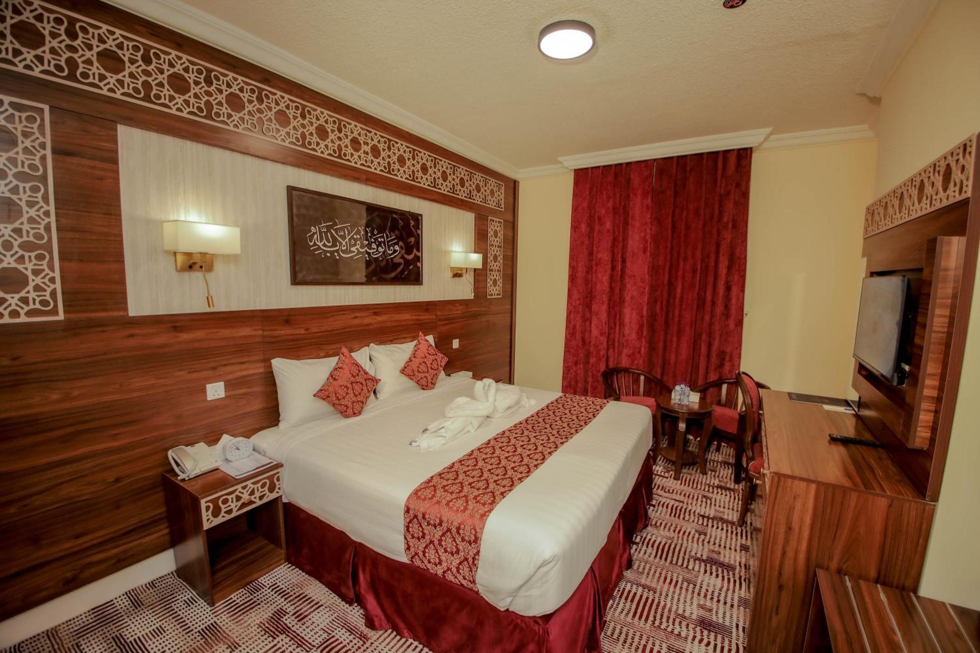 Premium King Room