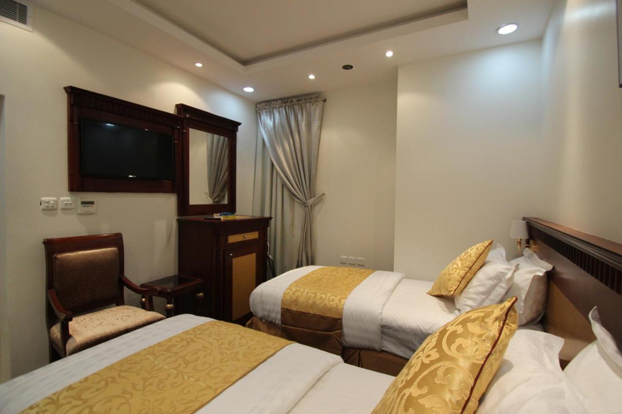 Double Room Private Bathroom
