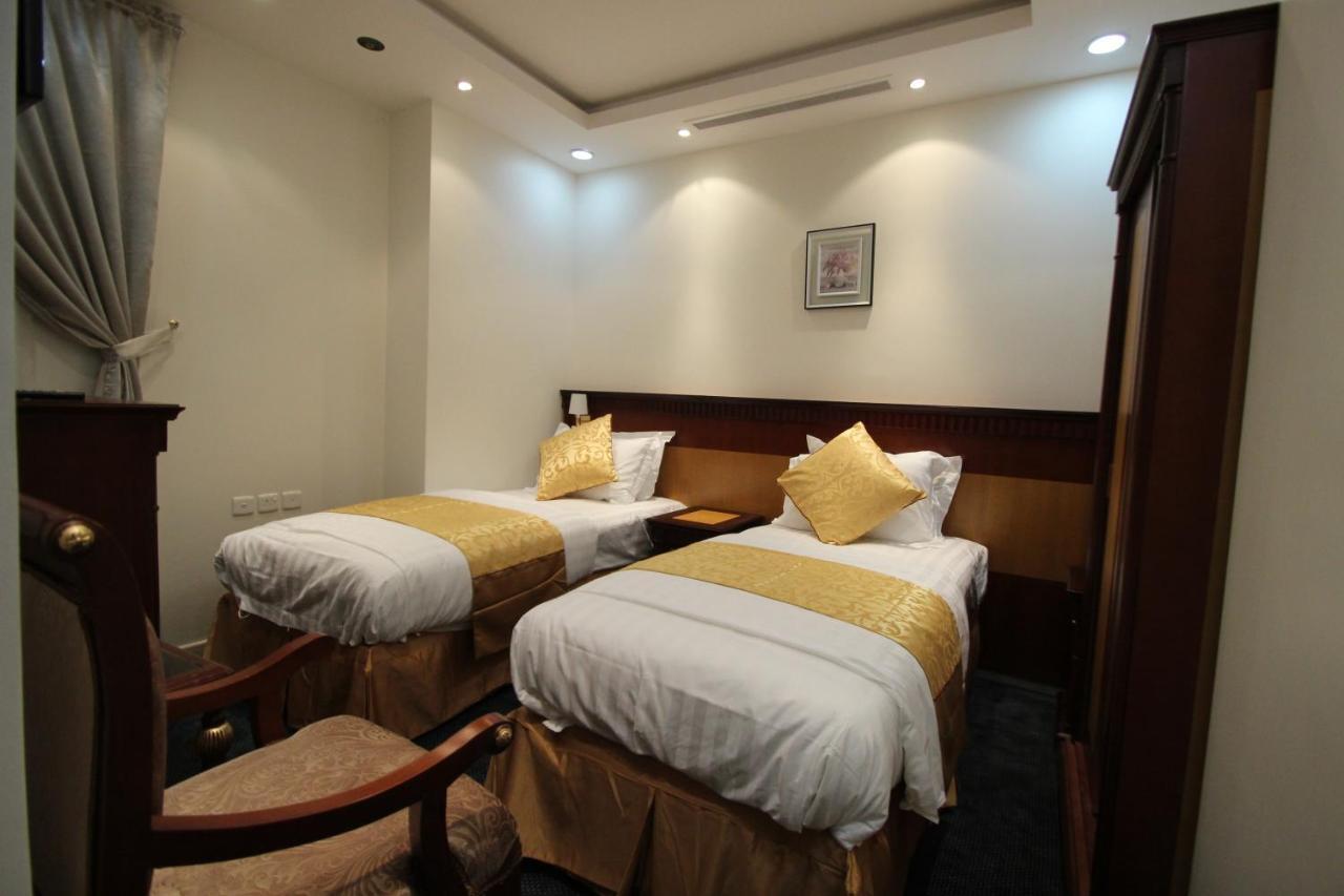 Double Room Private Bathroom