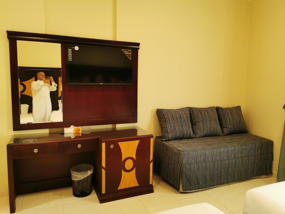 Two-Bedroom Suite