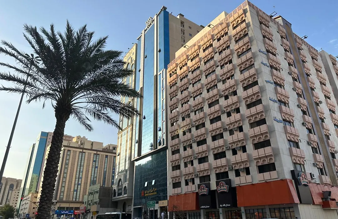 فندق كنان العزيزية خلال شهر رمضان المبارك تتوفر خدمة النقل Kinan al Azizyyah the holy month of Ramadan, shuttle service is available-1