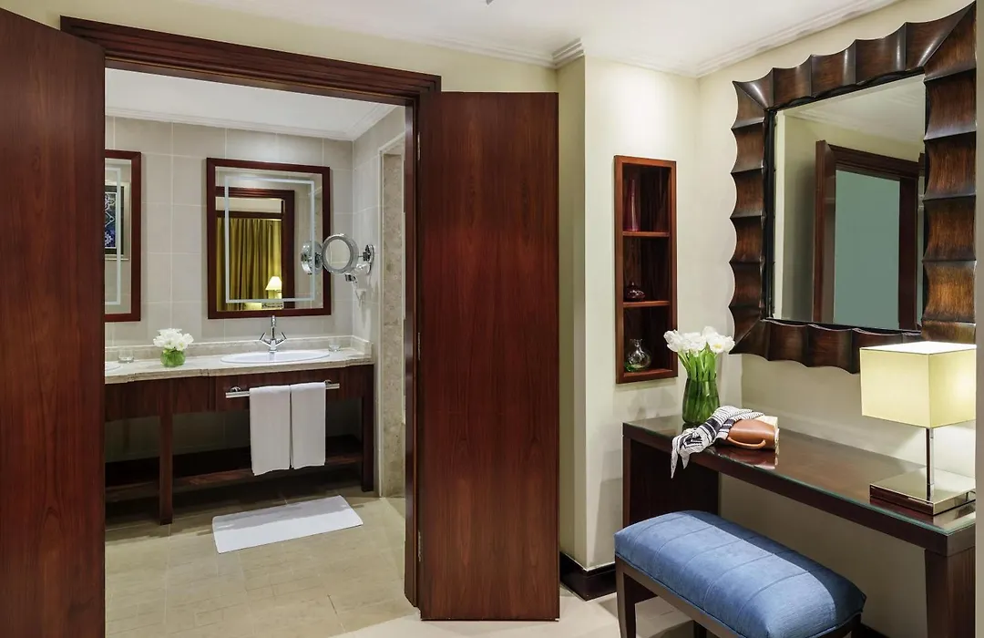 Movenpick Hotel & Residences Hajar Tower Makkah-1