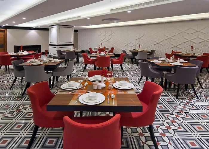 Ramada Zad Al Qasr Hotel