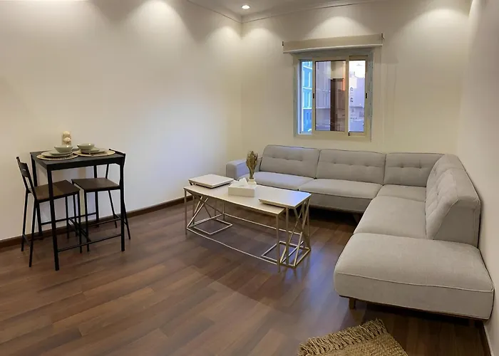Luxurious 2-Bedroom Apartment In Batha Quraish