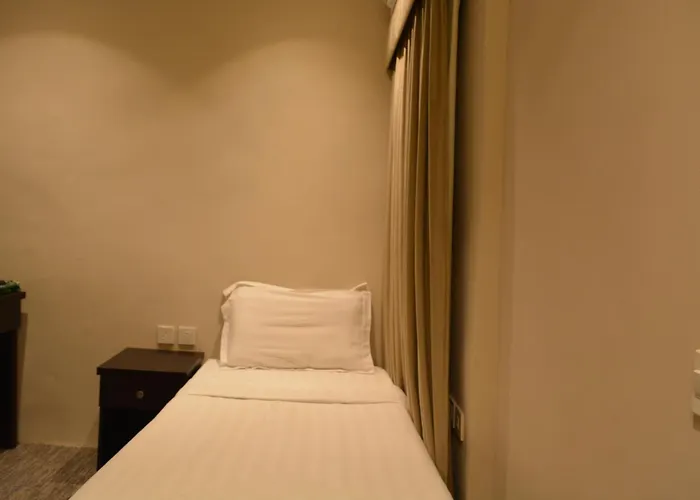 فندق كنان العزيزية Kinan Al Aziziyah Hotel Mecca, Saudi Arabia