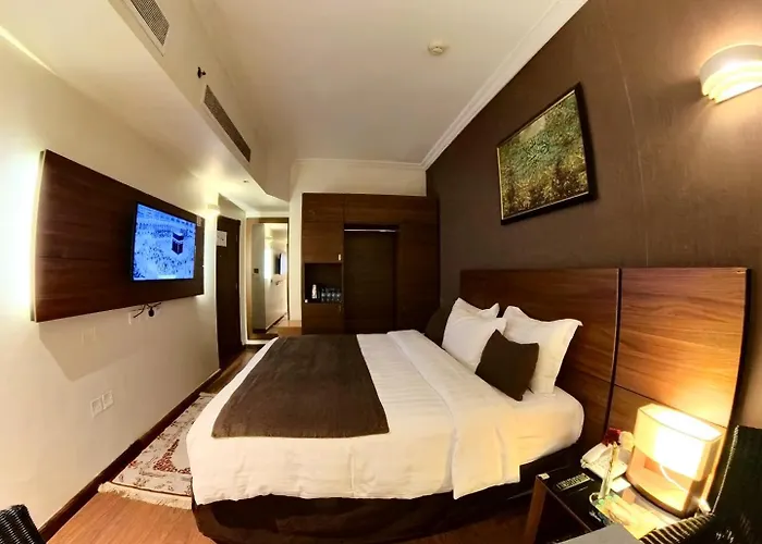 Deluxe Rooms In, Nour Al Thuria