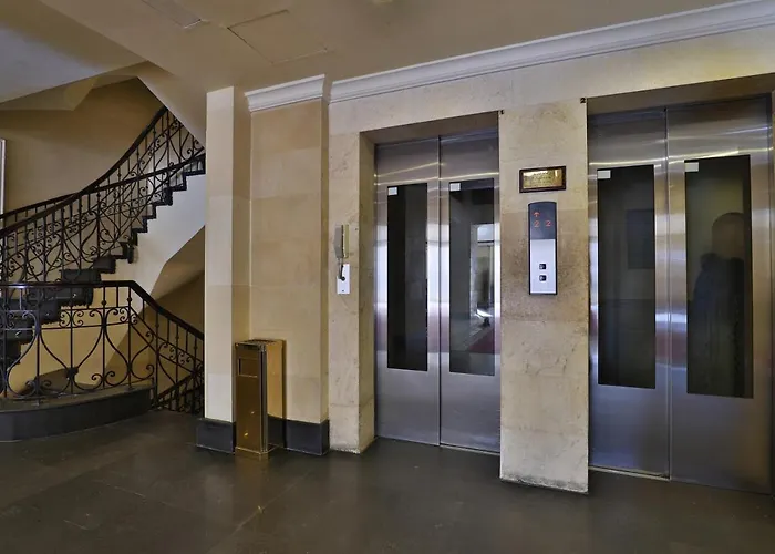 Oyo 335 Manazil Al Ain Grand Hotel مكة, المملكة العربية السعودية